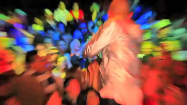 GIRLS ON THE DANCE FLOOR - FAR EAST MOVEMENT ft. The Stereotypes