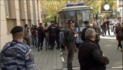 Russie : ils soutiennent des opposants et sont arrêtés