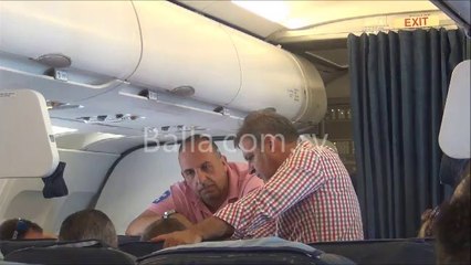 ΑΠΟΕΛ-Άαλμποργκ-αεροπλάνο (1) διοίκηση