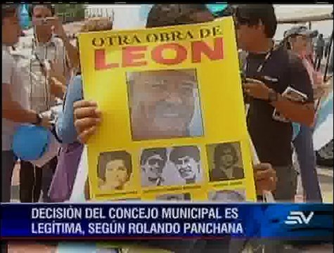 Pese a polémica, monumento de León Febres Cordero fue colocado
