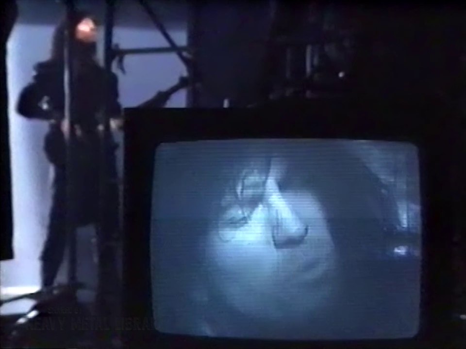 Winger - Miles Away (Making-of, 1990) [HD]