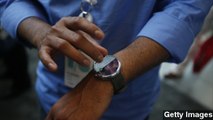 Best Buy Mistakenly Leaks Motorola Smart Watch Price, Specs