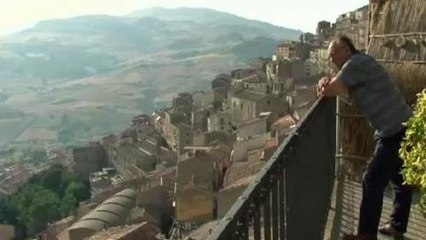 Ancient Italian town selling homes for a euro