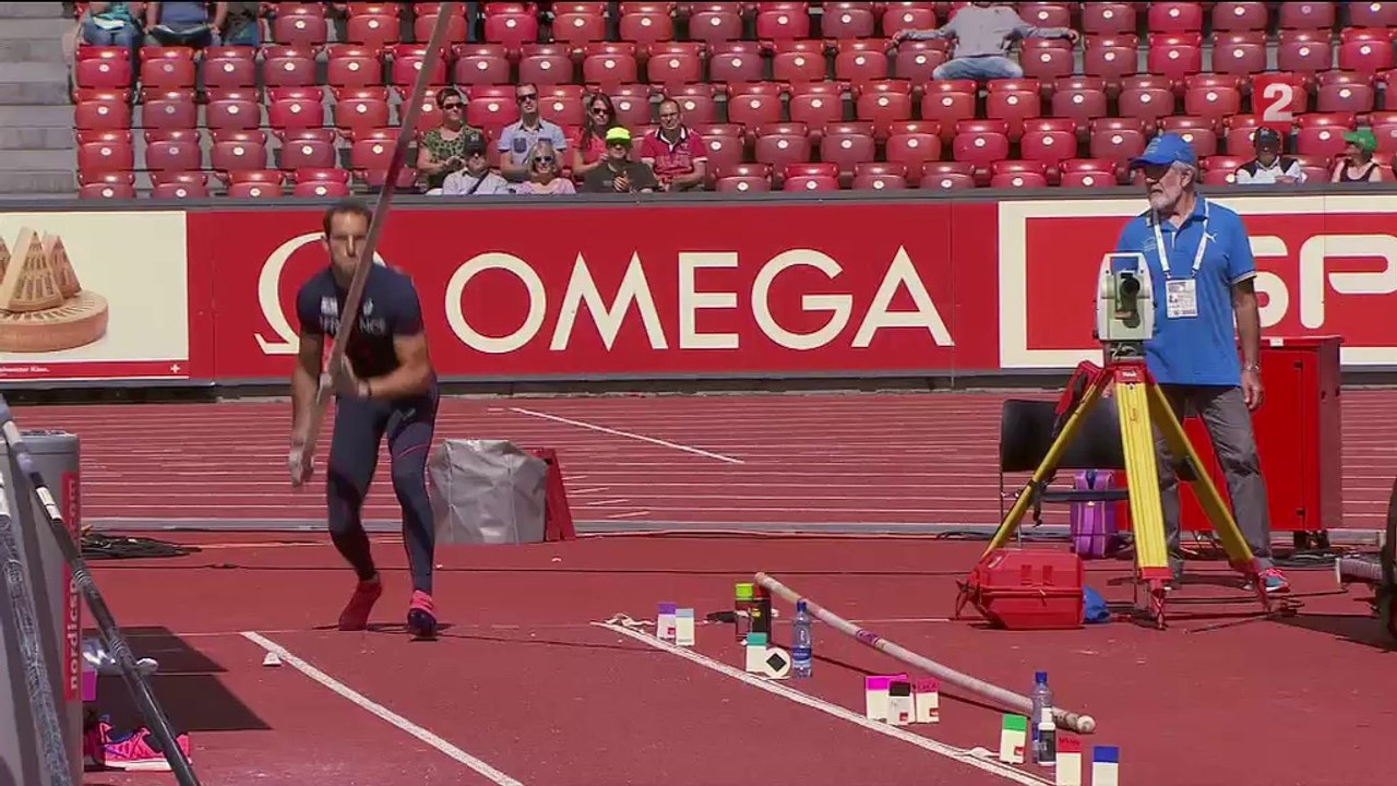 ChE athlétisme 2014, qualifs perche (reportage avec Menaldo et Lavillenie)
