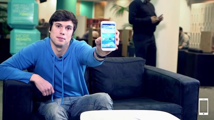 Samsung Galaxy S4 on T-Mobile UK.