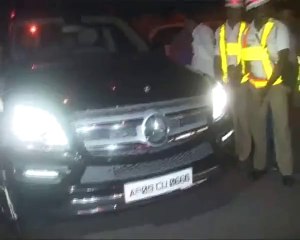 Allu Arjun was stopped by Hyderabad police at Drunk & Drive Checkpoint