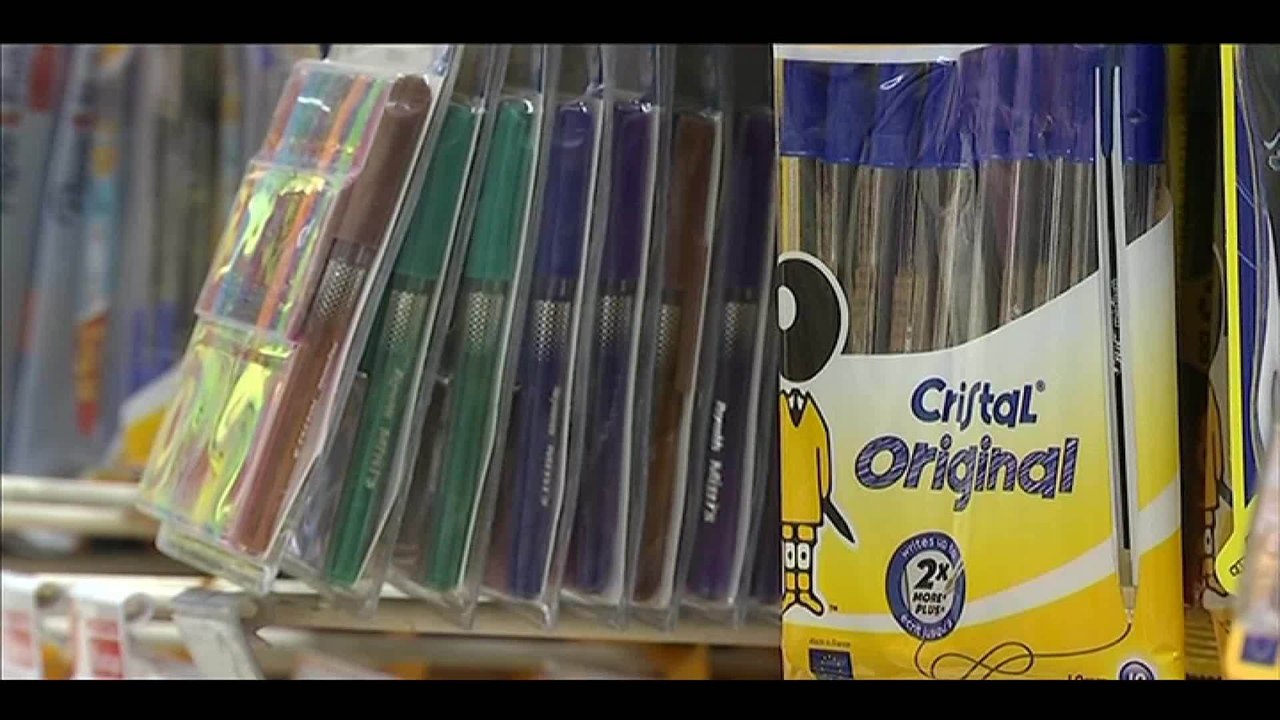 Fournitures scolaires: la chasse aux économies sur Internet