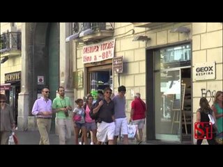 Video herunterladen: Napoli - La città si ripopola dopo Ferragosto (18.08.14)