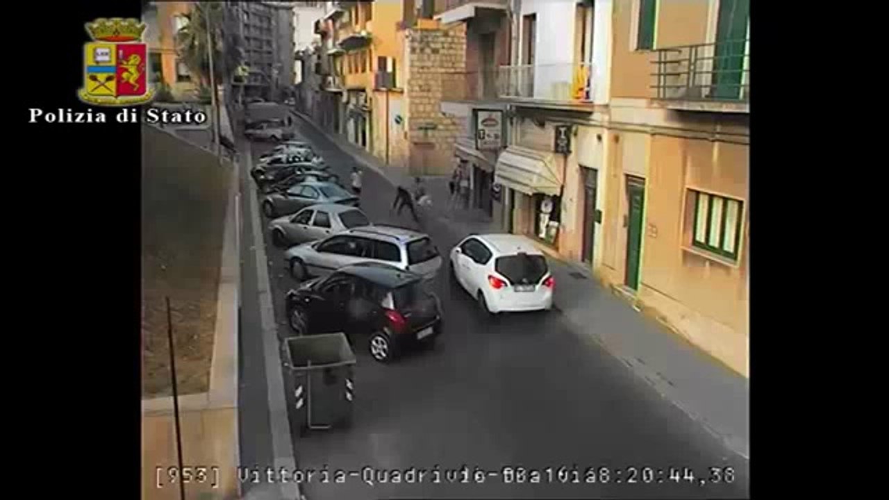 Vittoria (RG) - Rapina a mano armata, arrestati (18.08.14)