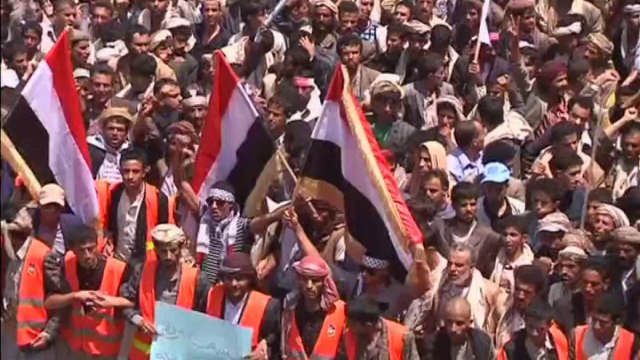 Thousands of Yemenis stage anti-government protest in Sanaa