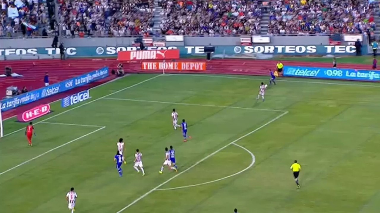 Liga MX: Hand Gottes mit Dreierpack bestraft