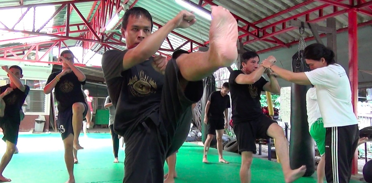Sur la route des Arts Martiaux - Épisode # 6 Kridakorn Sookpraset / Kru Lek - Muay Chaiya - Bangkok