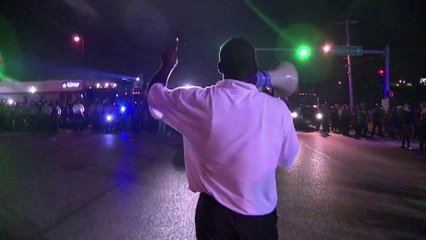 جريحان في اشتباكات فرغسن الاميركية غداة دعوة اوباما الى الهدوء