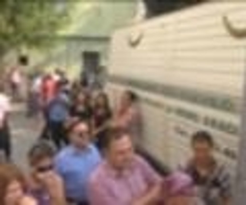 Davullu zurnalı cenaze töreni