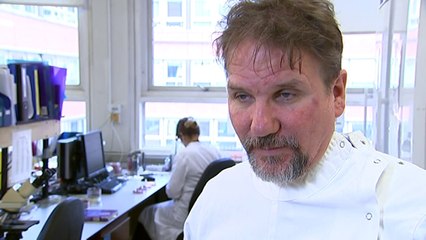 Antibiotics: Patients need to 'trust their GPs'