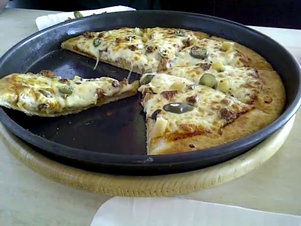 SFC Plus - Hawaiian Chicken Pizza