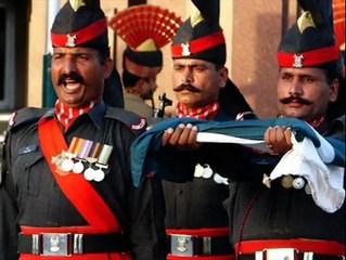 Pakistan National Anthem (Music) 14 August _ فیس بک‬