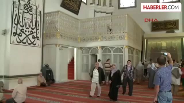 Bursa Ulu Cami'nin Sultan Kapısı Açılıyor