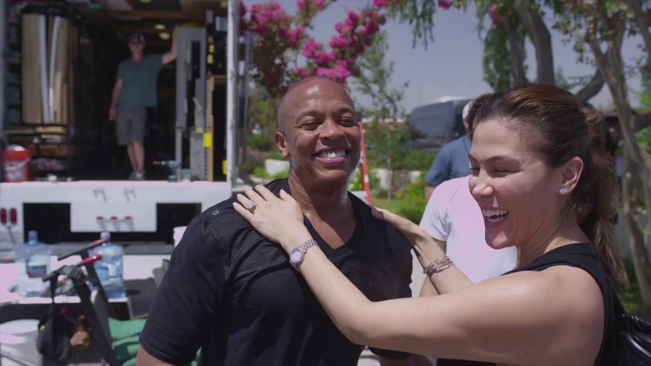 Dr. Dre Takes Tim Cook's Ice Bucket Challenge, Nominates Snoop Dogg, Eminem