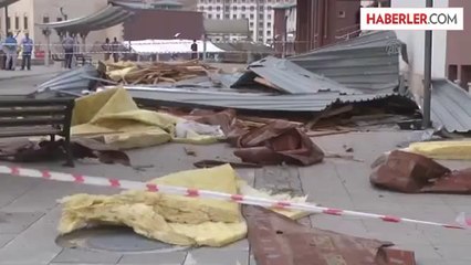 Şiddetli rüzgar nedeniyle fakültenin çatısı uçtu -