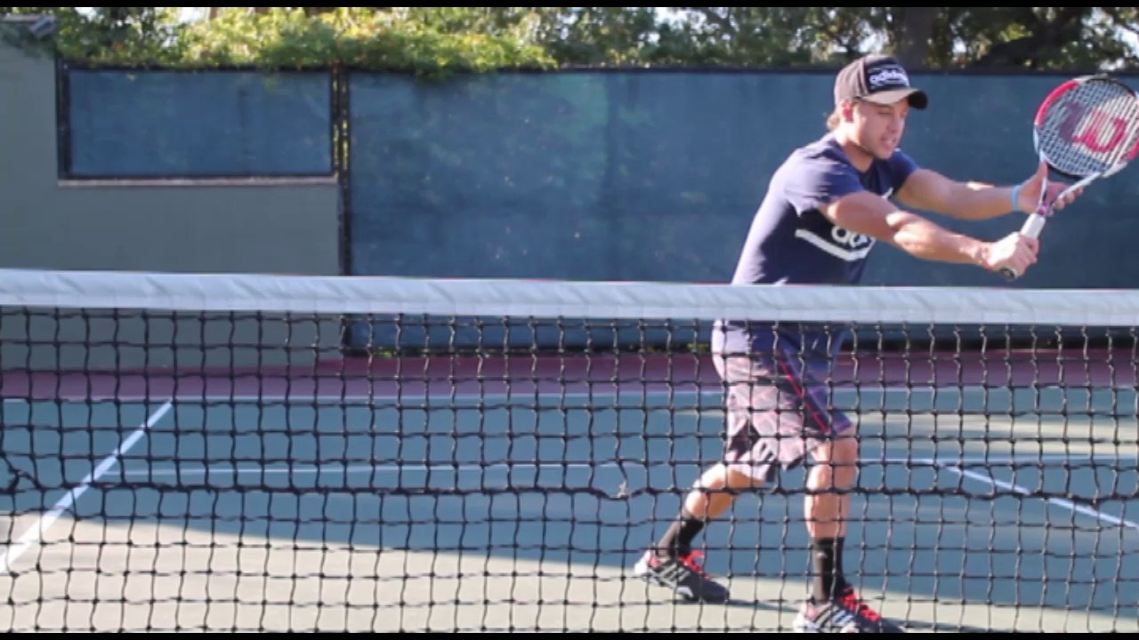 Free Tennis Lessons: Pure Contact Program
