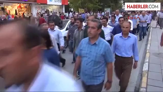 Van'da Lice Olayları Protesto Edildi