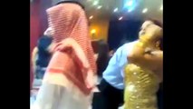 Qatar - Pourquoi vos politicards UMPS courent après le cheikh en blanc ?