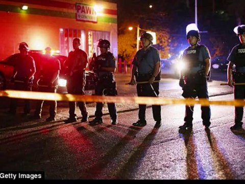 California - Hundreds Protest Police Shooting of Unarmed Black Man : BREAKING NEWS