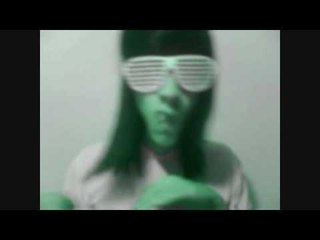 Po Po Ker face.. Niko Ga Ga