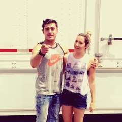 Zac Efron nominated Rob Pattinson for the #ALSIceBucketChallenge (19/08/2014)