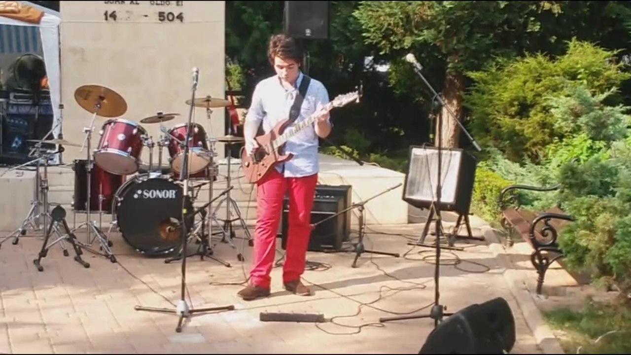 George MH la Alambic De Arte