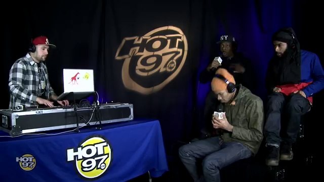 Flatbush Zombies sick FREESTYLE!