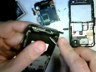 Download Video: Samsung S5230 disassembly lcd replacement