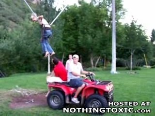 saut à l'élastic ?!