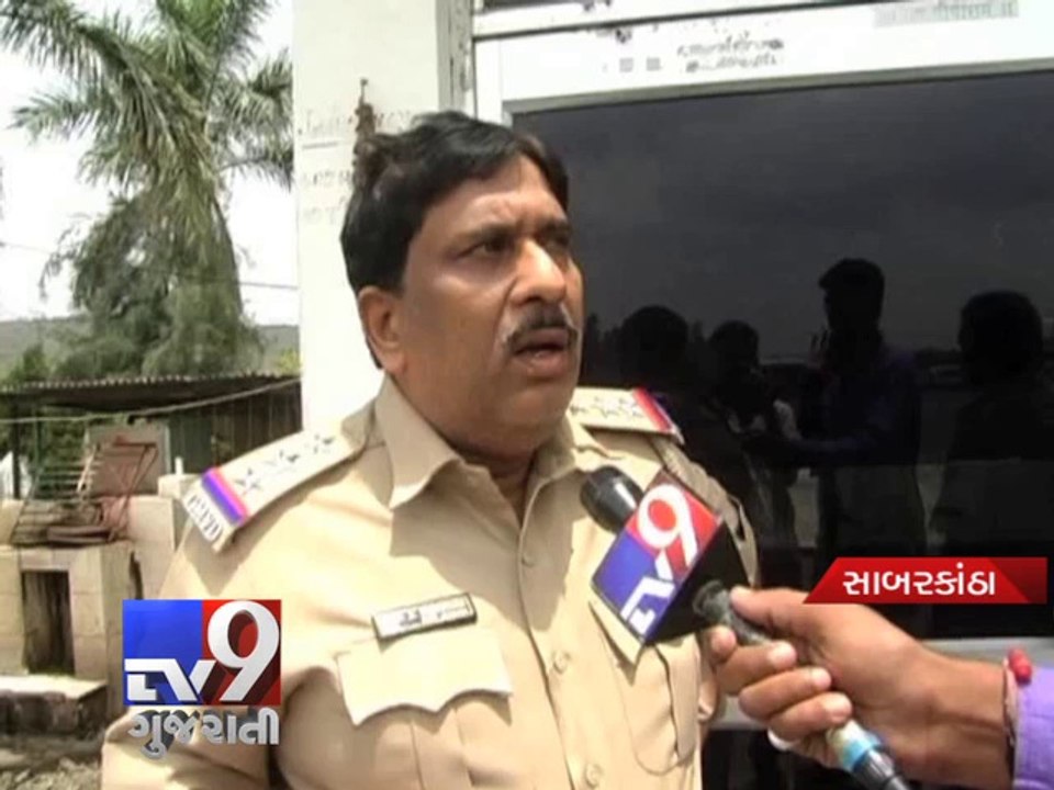 Sabarkantha  Illegal practices of 'Bribe' from a truck drivers at RTO check-posts TO BE CONTINUED...  Tv9