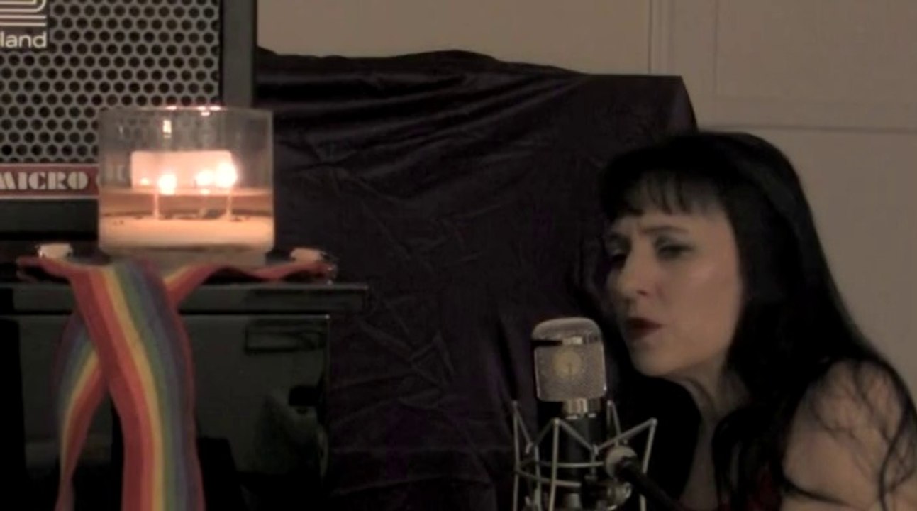 ROBIN WILLIAMS TRIBUTE SONG (FLY BE FREE) - KATYA