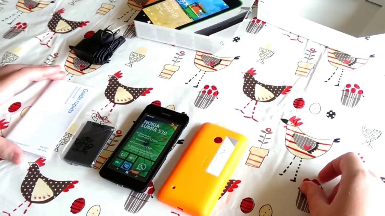 Nokia Lumia 530 Unboxing