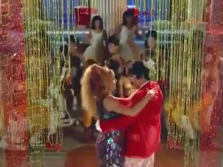 Duniya Mein logon ko dhokha kabhi ho jata hai (FULL HD)