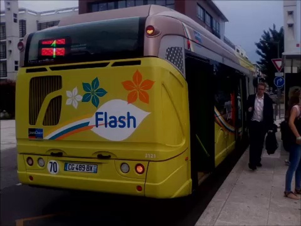 [Sound] Bus Heuliez Bus Access'Bus GX 327 BHNS n°2121 du réseau Bus Zoom sur la ligne Flash 1