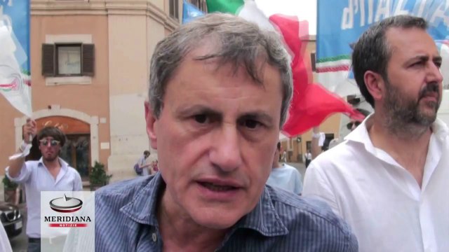 “Siamo tutti Nazareni”, flash mob di Fratelli d’Italia contro il massacro di cristiani in Iraq