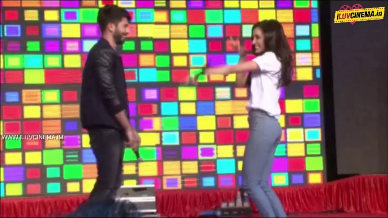 Haidar Starcast At Umang Festival