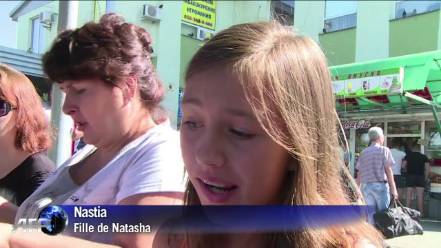 A la gare routière de Donetsk, les civils fuient les combats