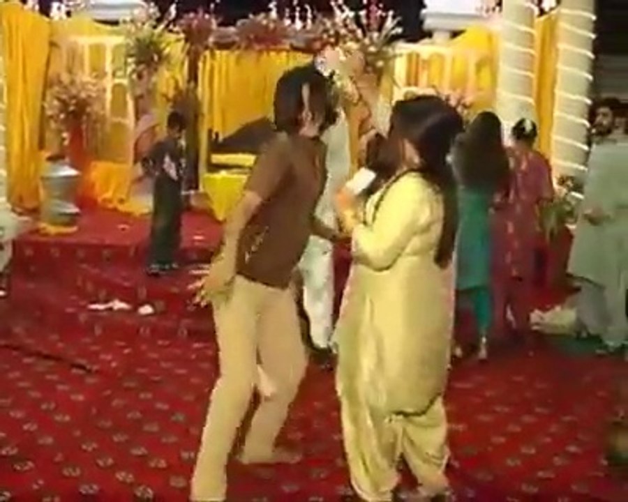 Boy Mehndi Dance Video Dard e Disco