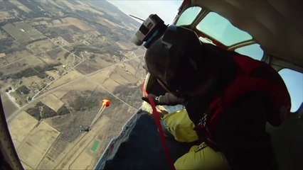 Funniest Sky Diving Face Ever