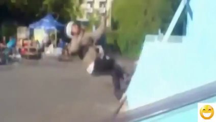 Comaholic_ Ultimate Funny Fails Compilation __ Funny Videos __ New Funny Video #30