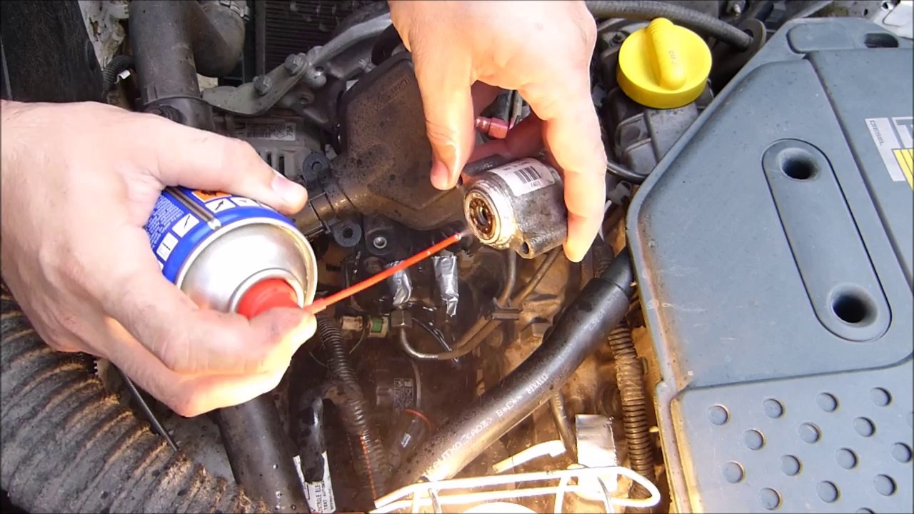 Desfacere senzor pozitie rotor pompa diesel Lucas Epic Dacia Papuc sau  Solenza (1) - video Dailymotion