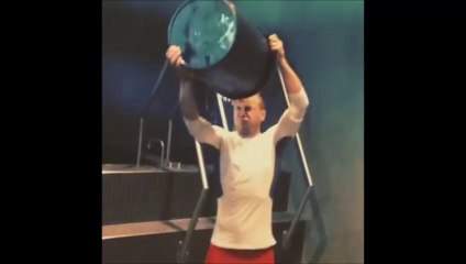 Ice Bucket Challenge (ALS) (FCB)