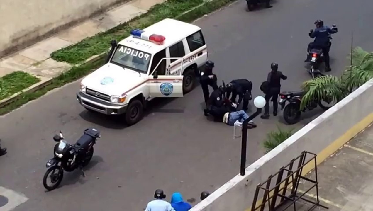 Urbanización Tazajal del estado Carabobo 5-05-2014