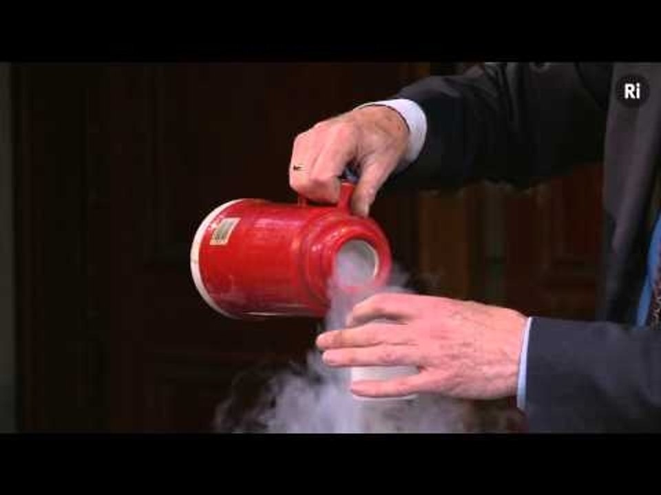 The Magic of Chemistry - with Andrew Szydlo