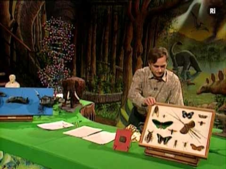 Richard Dawkins - CHRISTMAS LECTURES 1991 - Growing up in the Universe